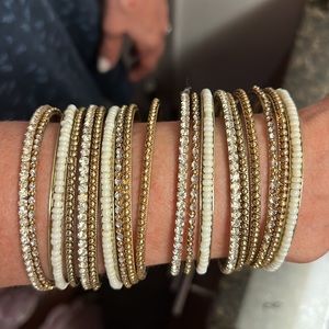 Women’s Bracelets